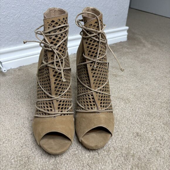 Steve Madden Size 11 Peep Toe Ankle Bootie High Heel Maddye Suede Lattice - Picture 2 of 9